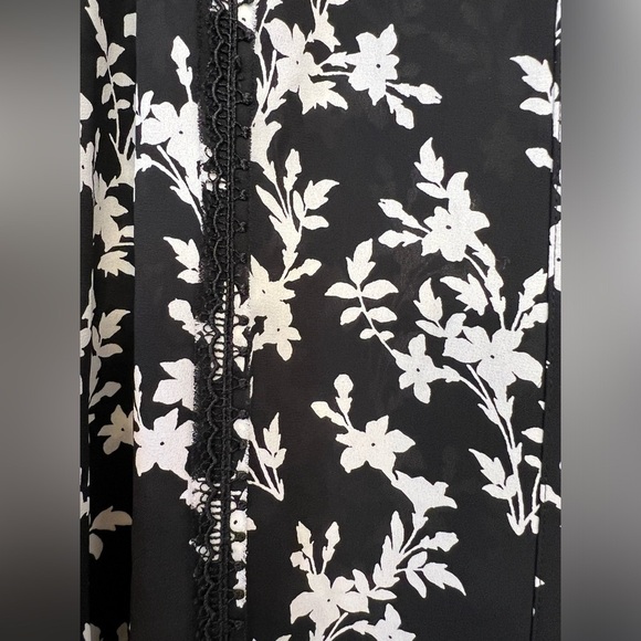 Karl Lagerfeld Black and White Long Sleeve Blouse Size XL - Picture 7 of 13